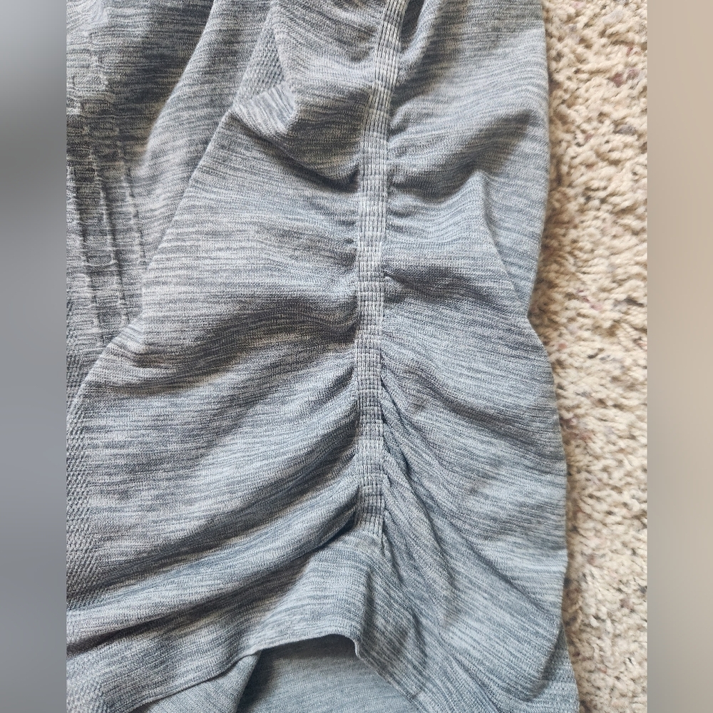 Athleta Speedlight Gray Racerback Tank Top Ruched Side Size Small - Picture 6 of 10